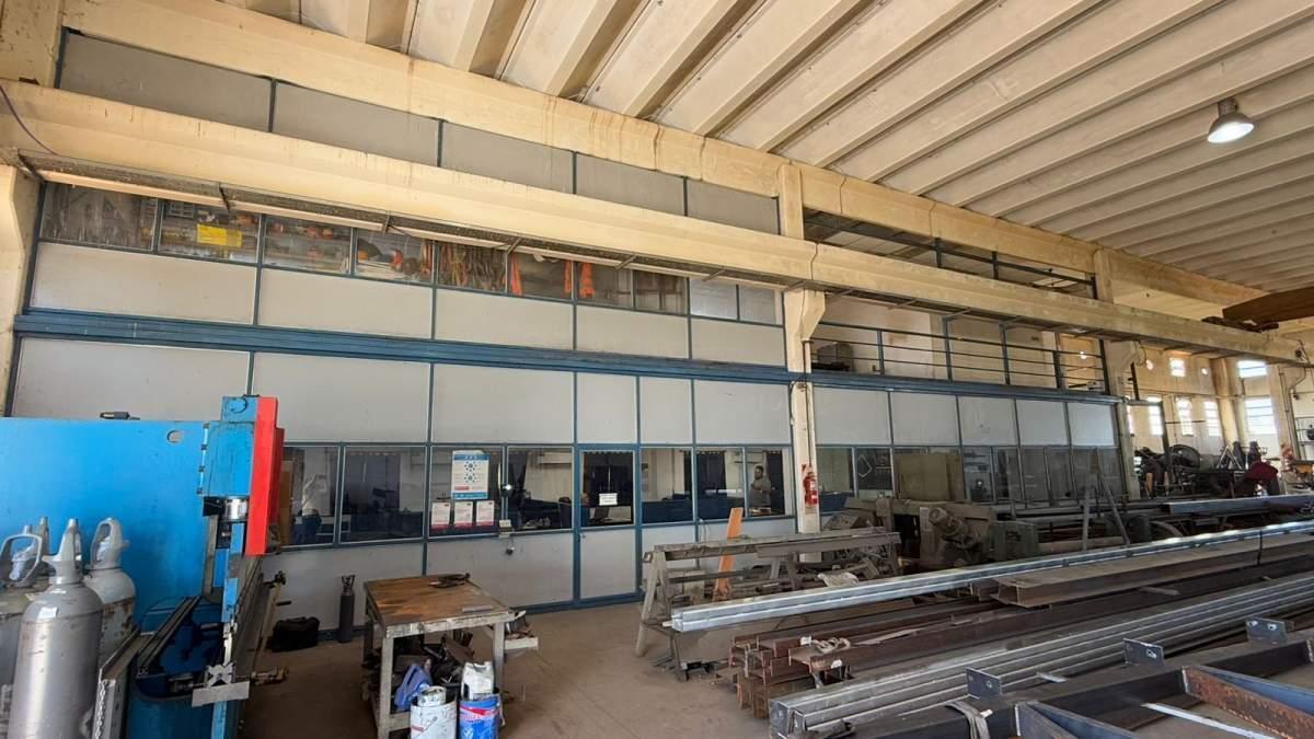 Foto de Nave Industrial Astori en Venta sobre colectora Ruta 19, imagen 4