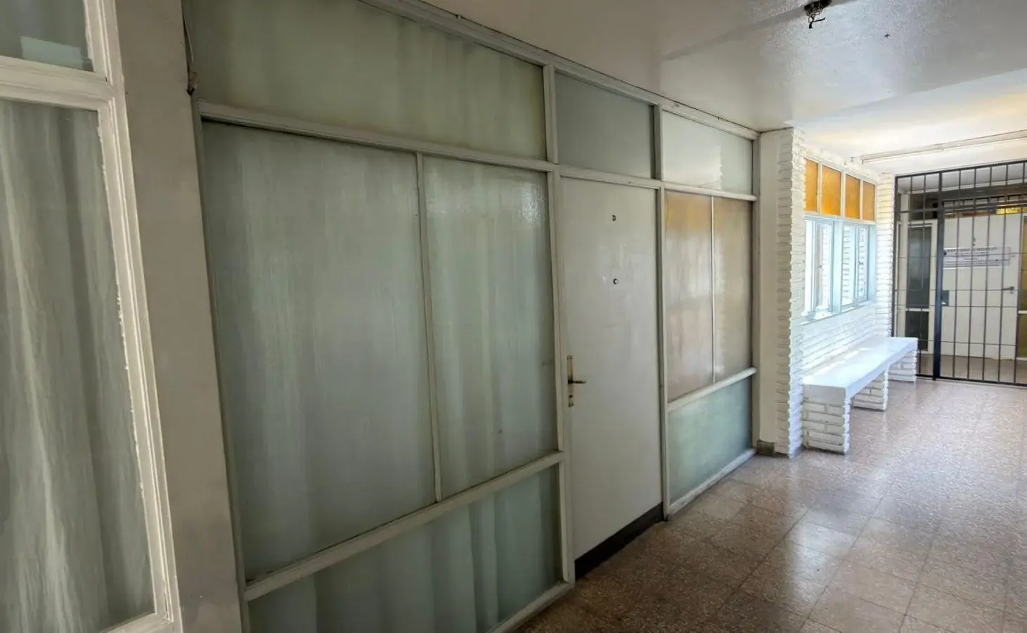 Oficina en alquiler en Duarte Quiros 545 - Edificio El Foro 1