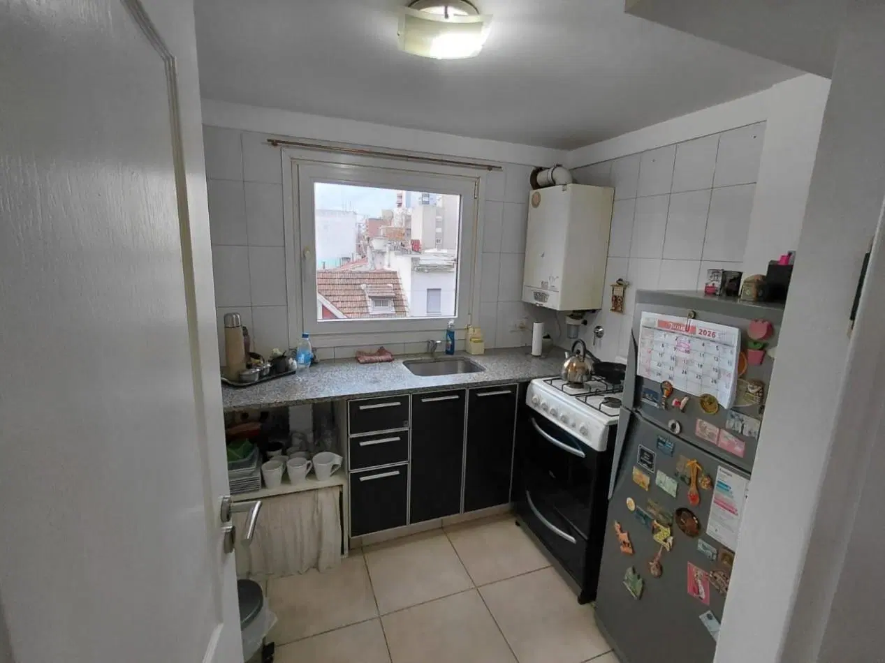 VENTA DEPARTAMENTO EN SEMIPISO 2 AMBIENTES CON BALCON, 25 DE MAYO Y SALTA 2