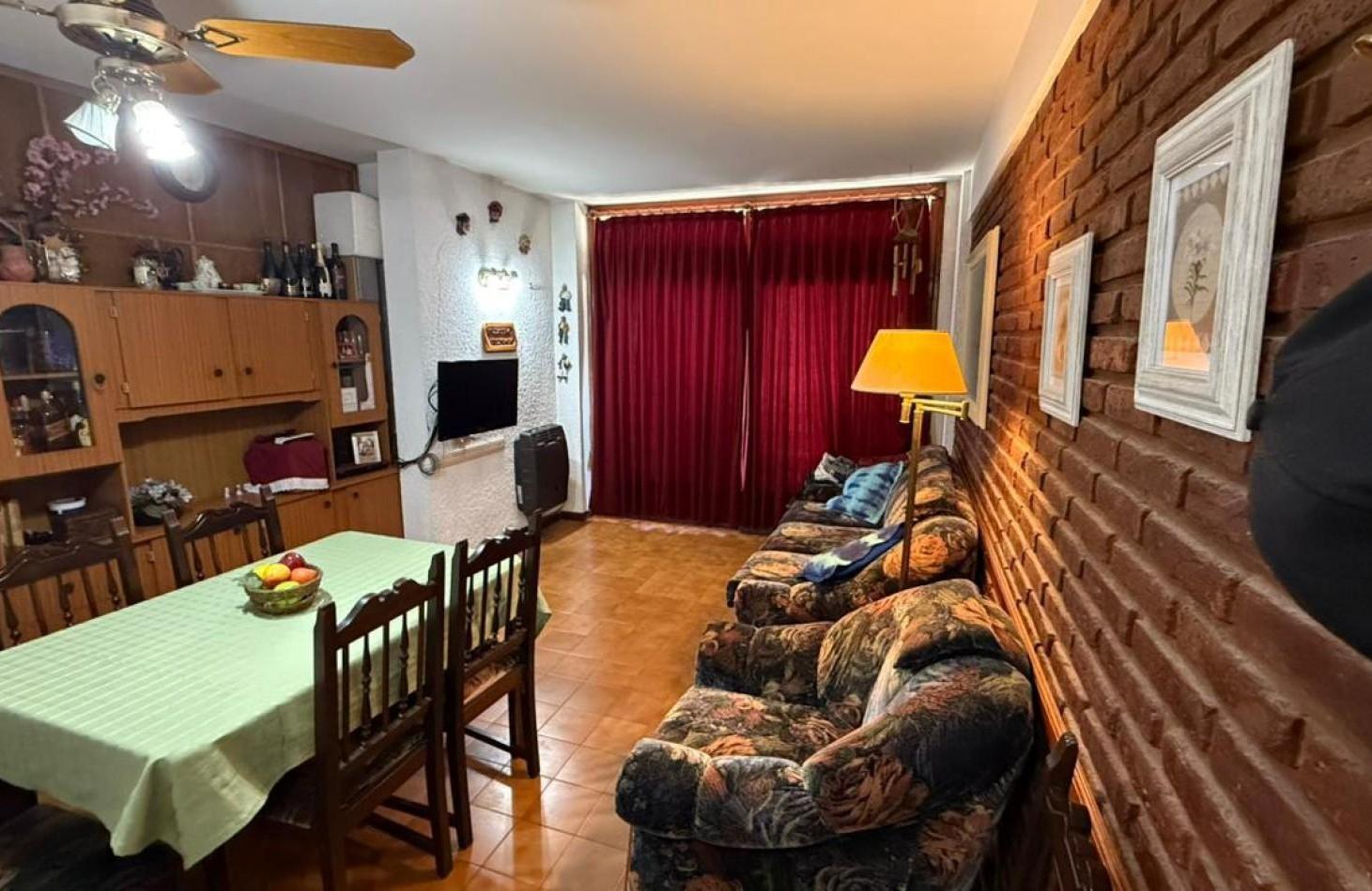 Venta 2 ambientes con cochera y vista al mar Punta Mogotes