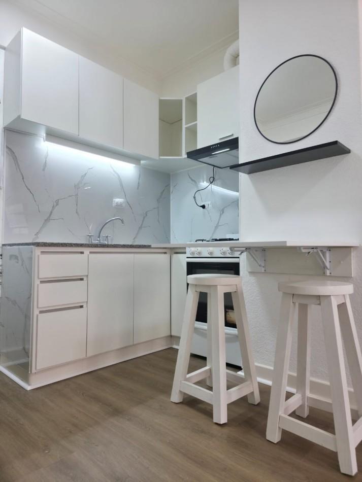 Foto de VENTA MONOAMBIENTE TOTALMENTE RECICLADO, ENTRE RIOS Y RIVADAVIA, imagen 4