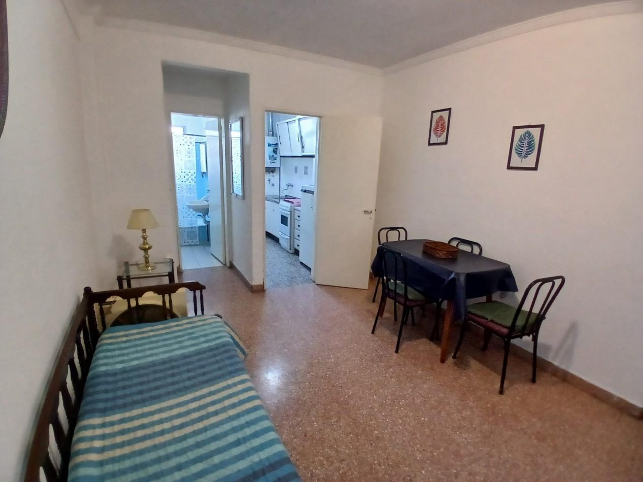 Foto de VENTA DEPARTAMENTO 1 AMBIENTE BROWN Y CORRIENTES, LUMINOSO!, imagen 2