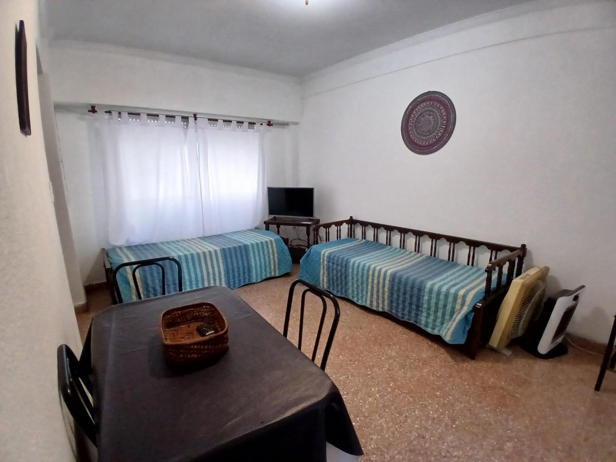 Foto de VENTA DEPARTAMENTO 1 AMBIENTE BROWN Y CORRIENTES, LUMINOSO!, imagen 1
