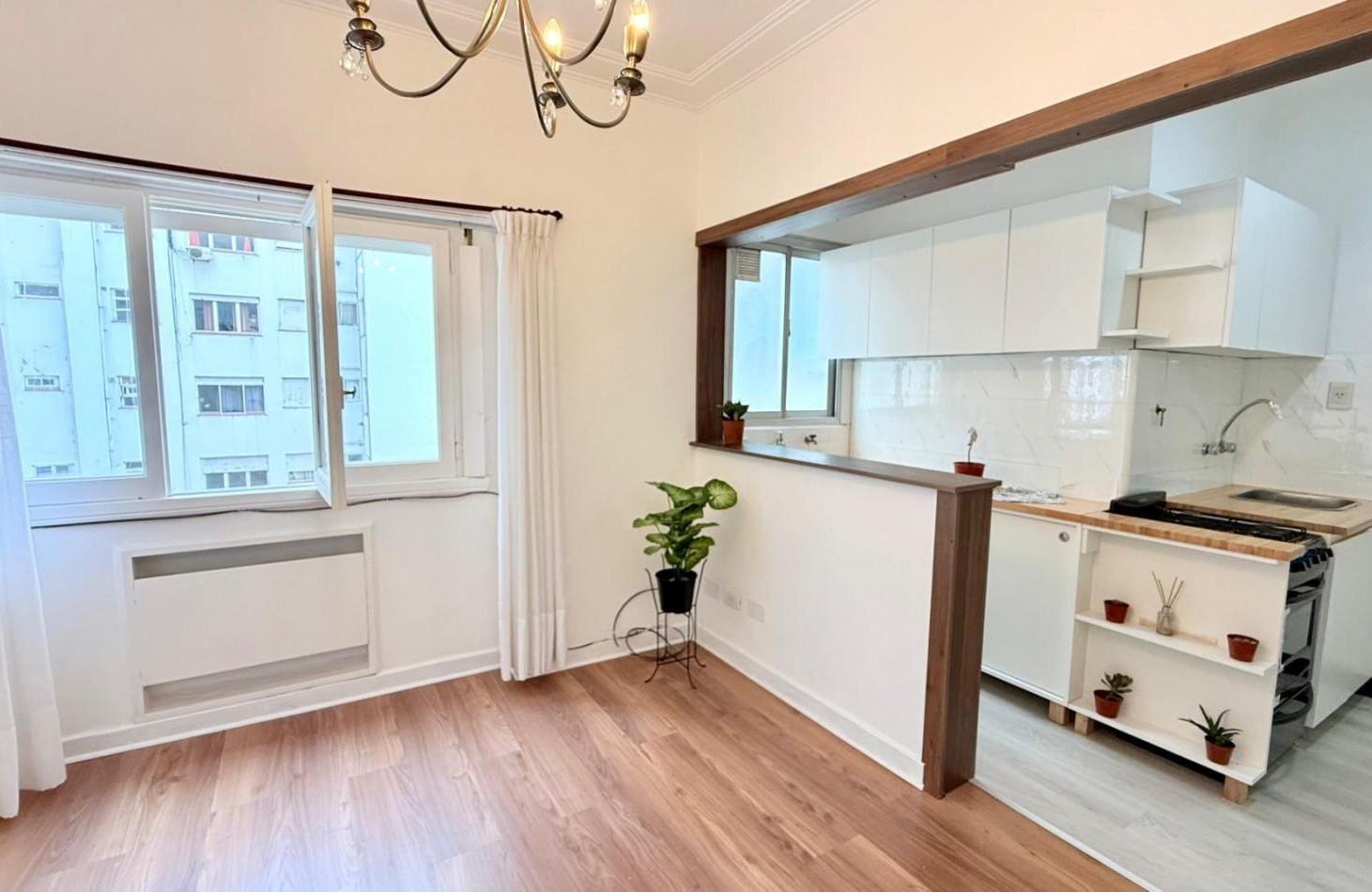 Foto de VENTA DEPARTAMENTO 2 AMBIENTES, CORDOBA Y LURO, imagen 2