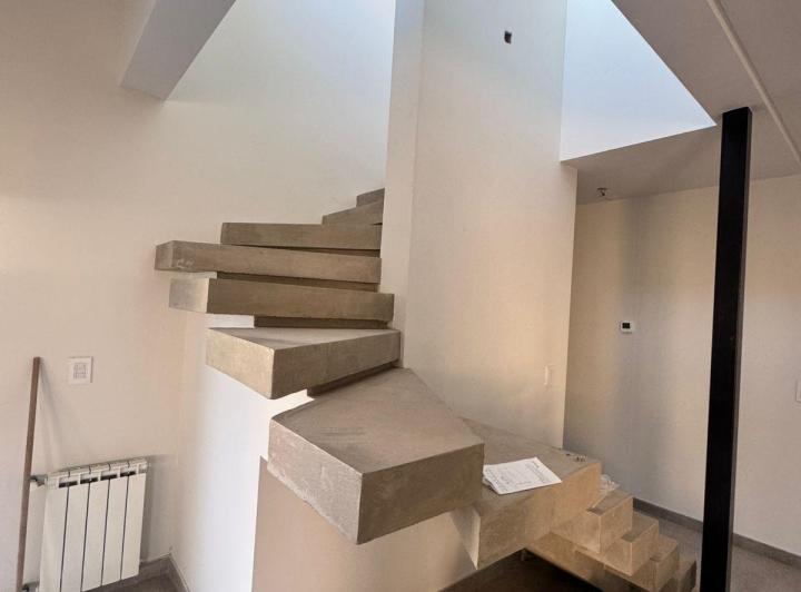 Venta casa a estrenar B Ciro de Vieytes  5