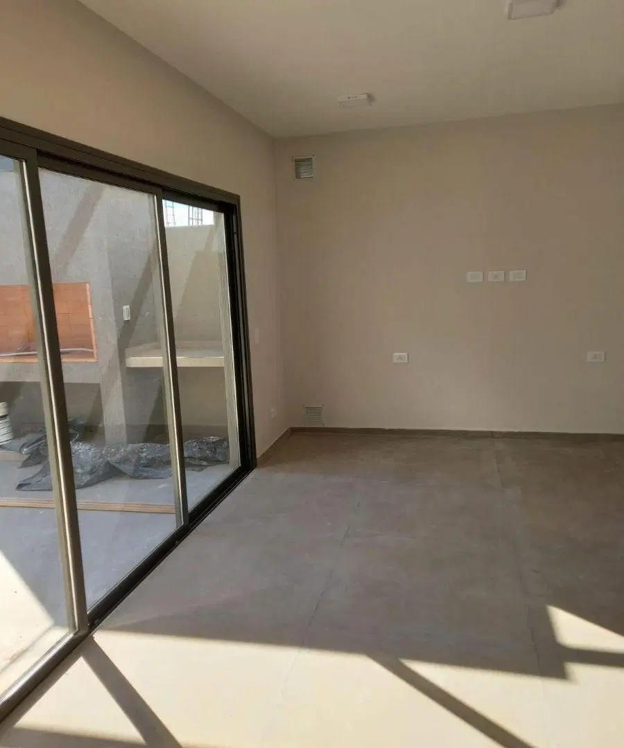 VENTA CASA DE DOS DORMITORIOS EN BARRIO PRIVADO LAS TACAS A ESTRENAR 8