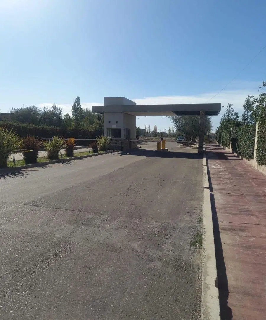 VENTA CASA DE DOS DORMITORIOS EN BARRIO PRIVADO LAS TACAS A ESTRENAR 3