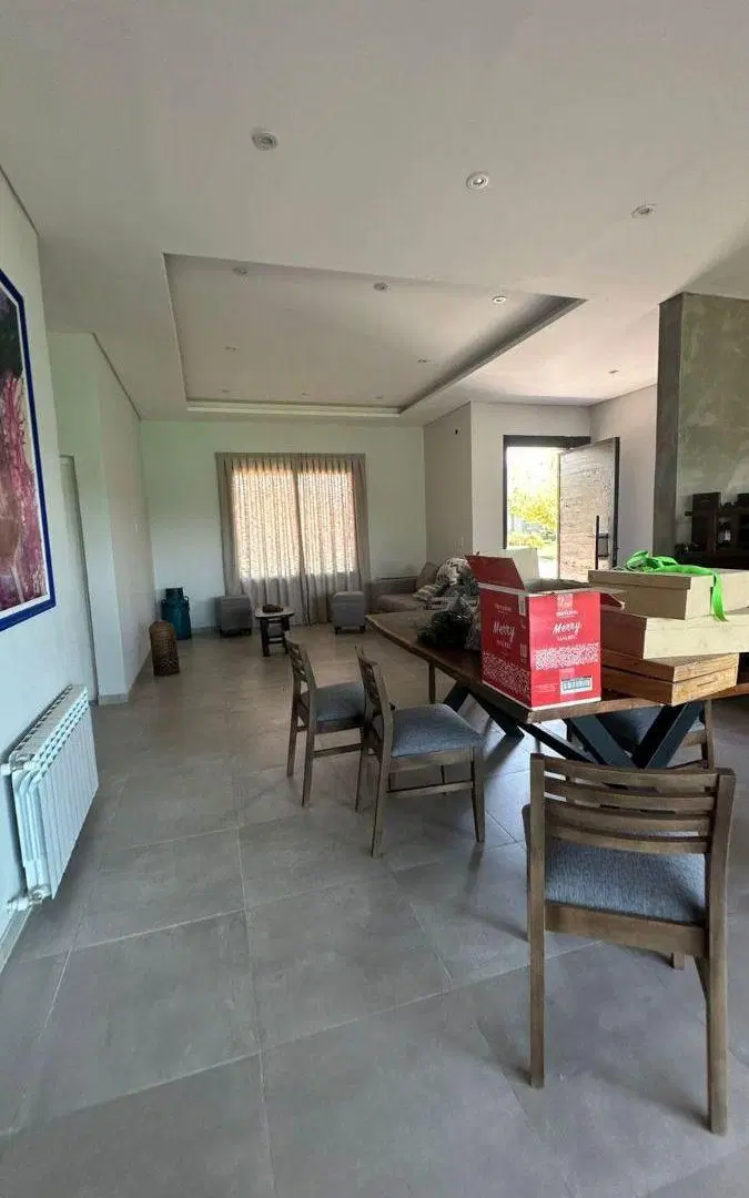 VENTA CASA 4 DORMITORIOS BARRIO MILKAYAC 1 5