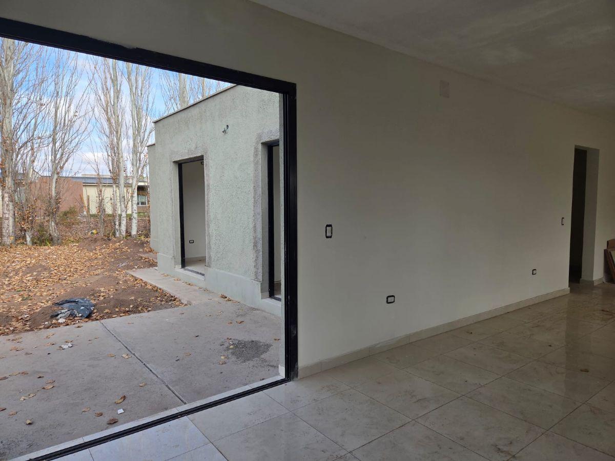 Foto de VENTA CASA BARRIO AIRES DE MALBEC, imagen 1