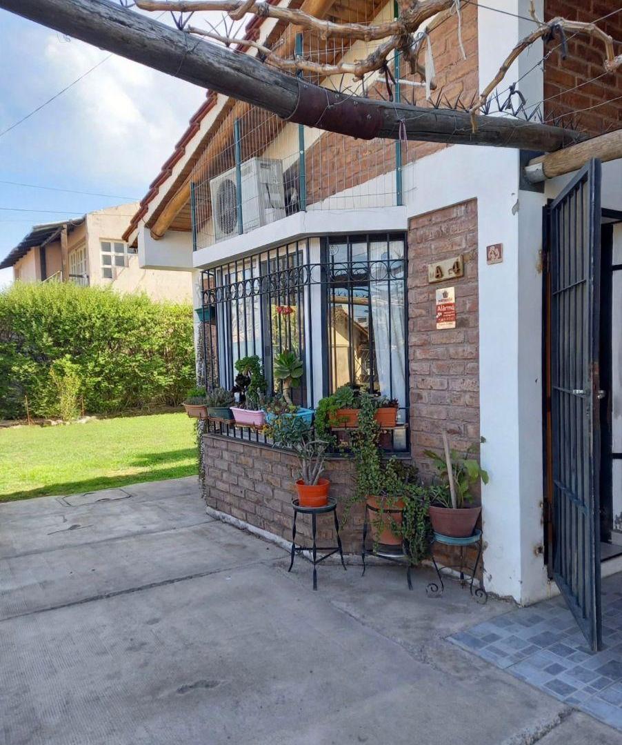 Foto de VENTA BARRIO PRIVADO PARAISO 3 DORMITORIOS GUTIERREZ MAIPU, imagen 1