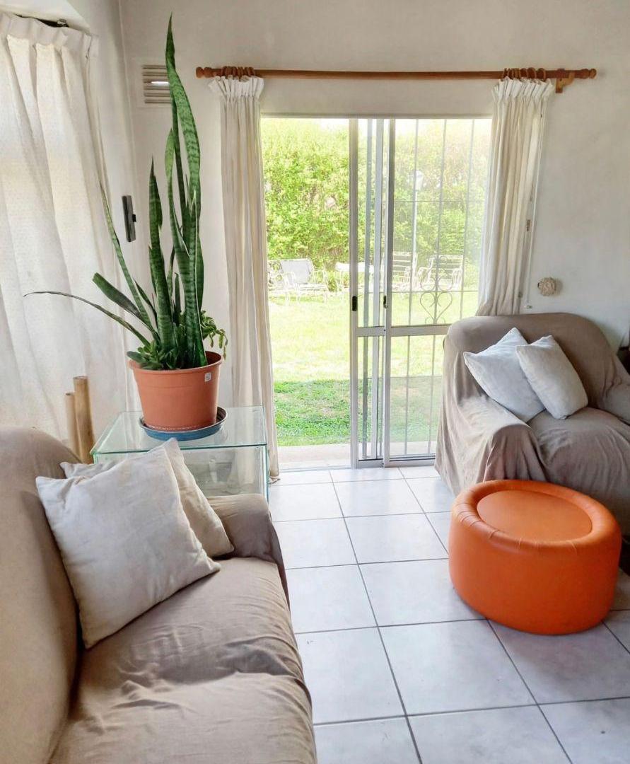 Foto de VENTA BARRIO PRIVADO PARAISO 3 DORMITORIOS GUTIERREZ MAIPU, imagen 2