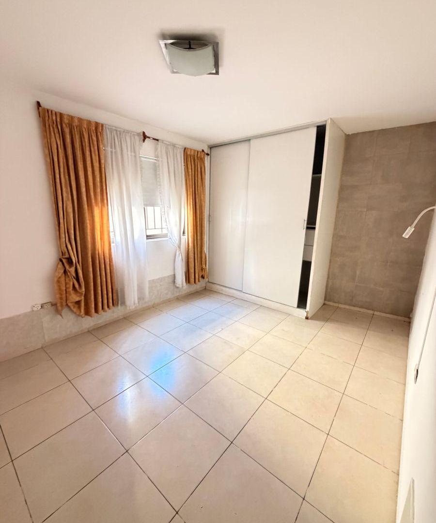 Foto de VENTA DEPARTAMENTO 2 DORMITORIOS CALLE ALEM DORREGO, imagen 3