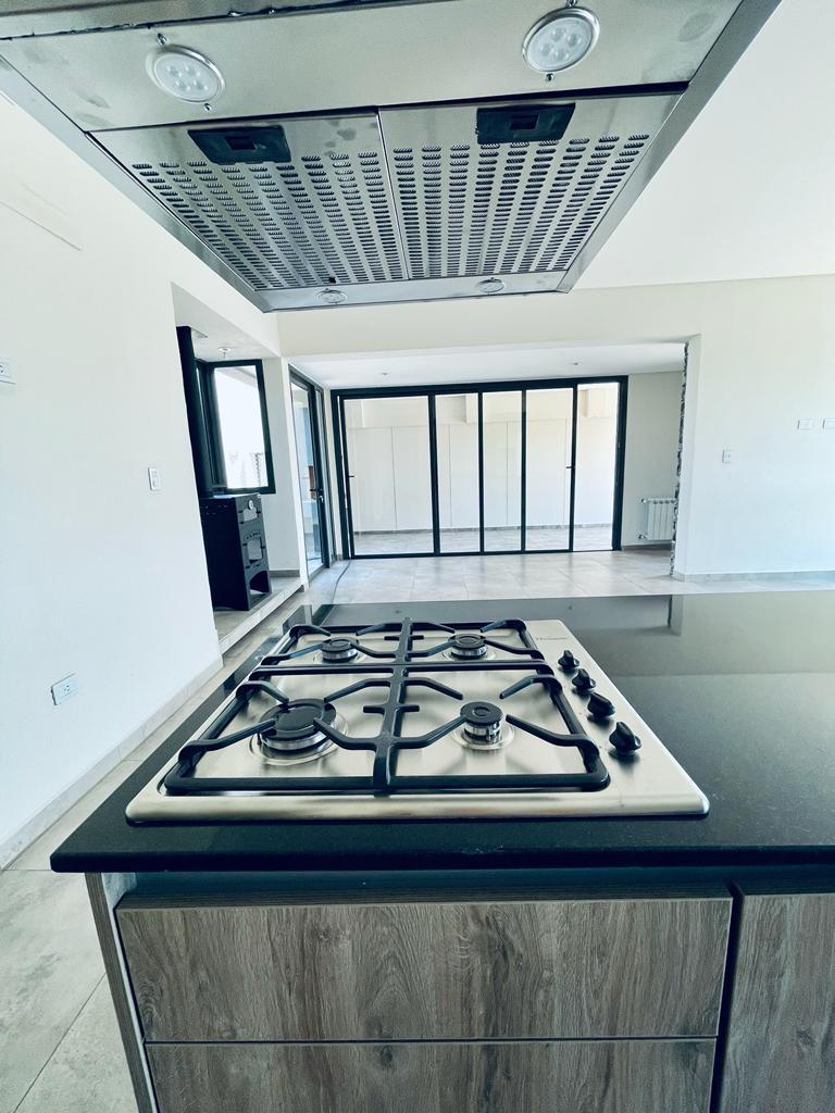 Vendemos Casa de 3 Dorm. en Las Cortaderas Lofts 4