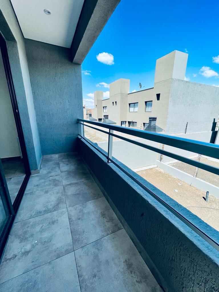 Vendemos Casa de 3 Dorm. en Las Cortaderas Lofts 2