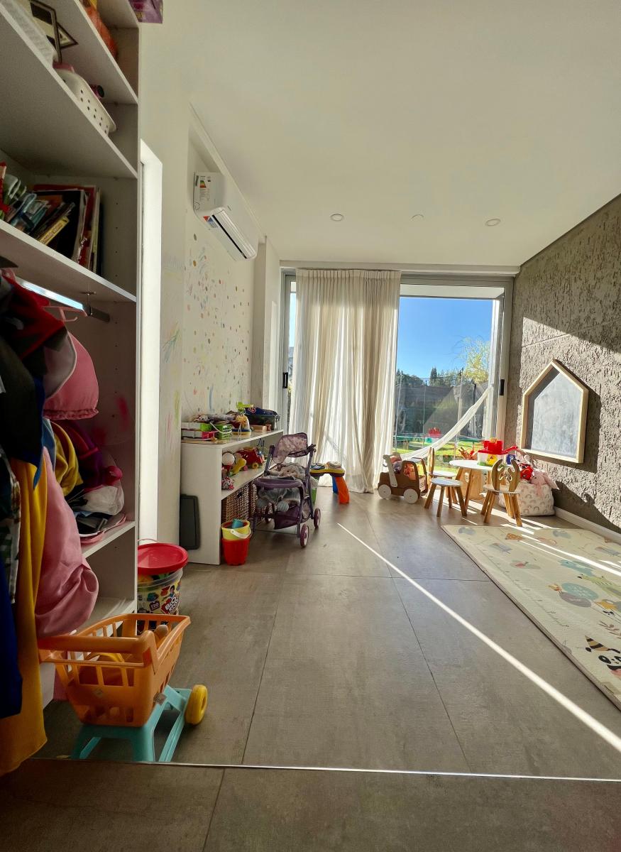 Vendemos Hermosa Casa en El Barrio Privado Las Cortaderas 1 1
