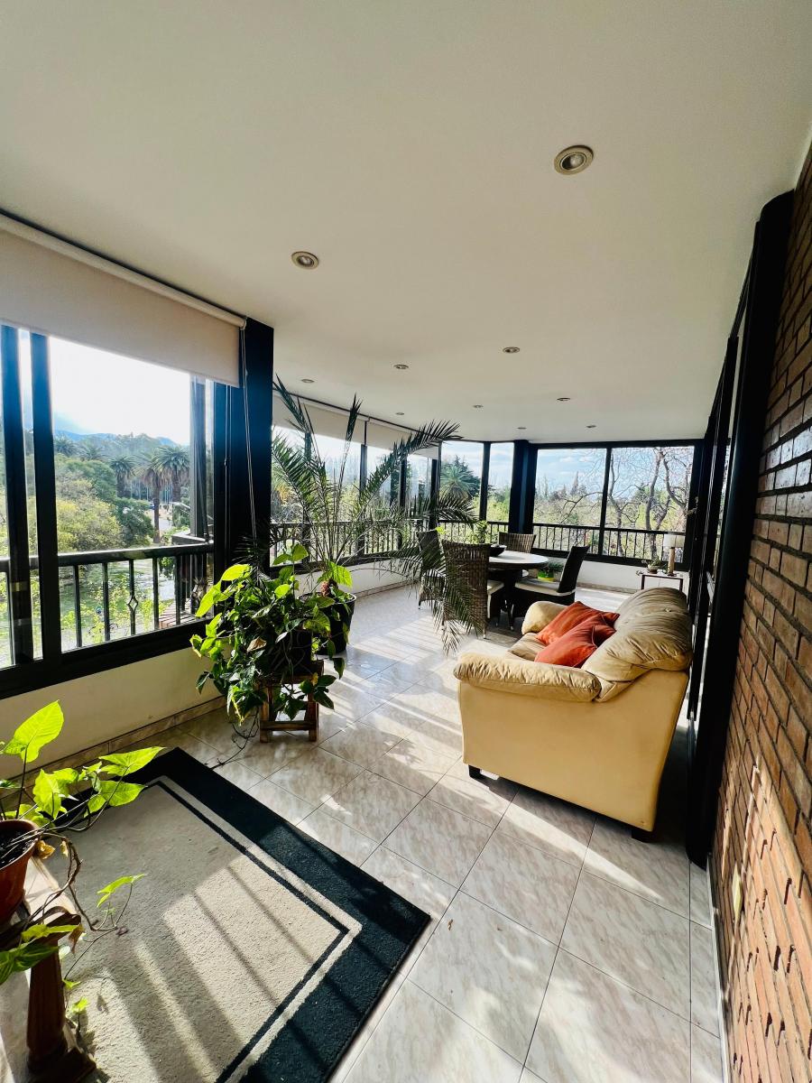 Venta de Piso de Categoria en Boulogne Sur Mer y Emilio Civit 1