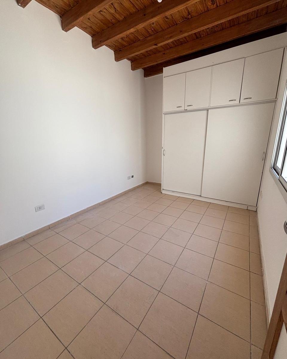 Venta Depto en Guaymallén 4