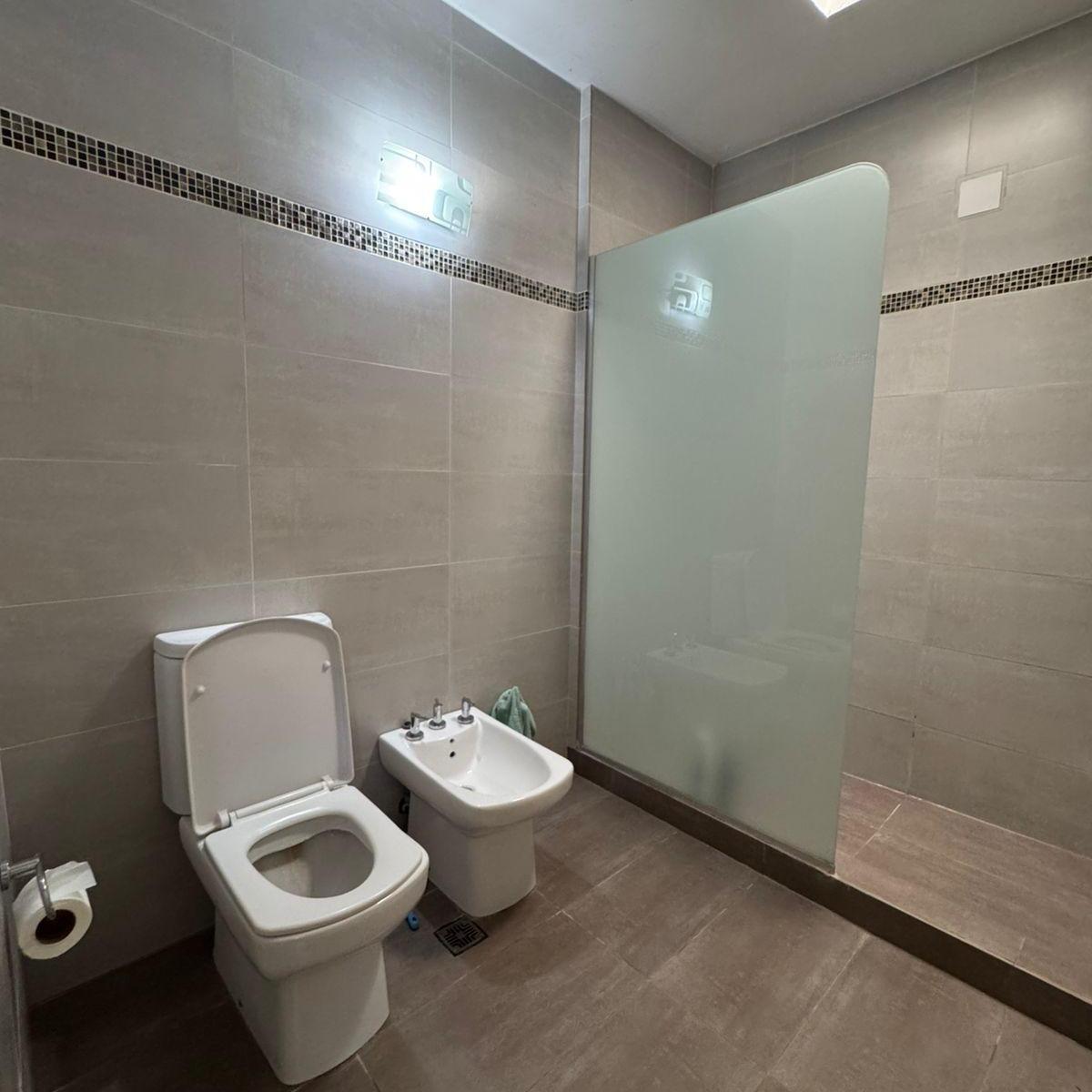 Vendemos Hermosa Casa en Senderos de Campo Barrio Privado 4