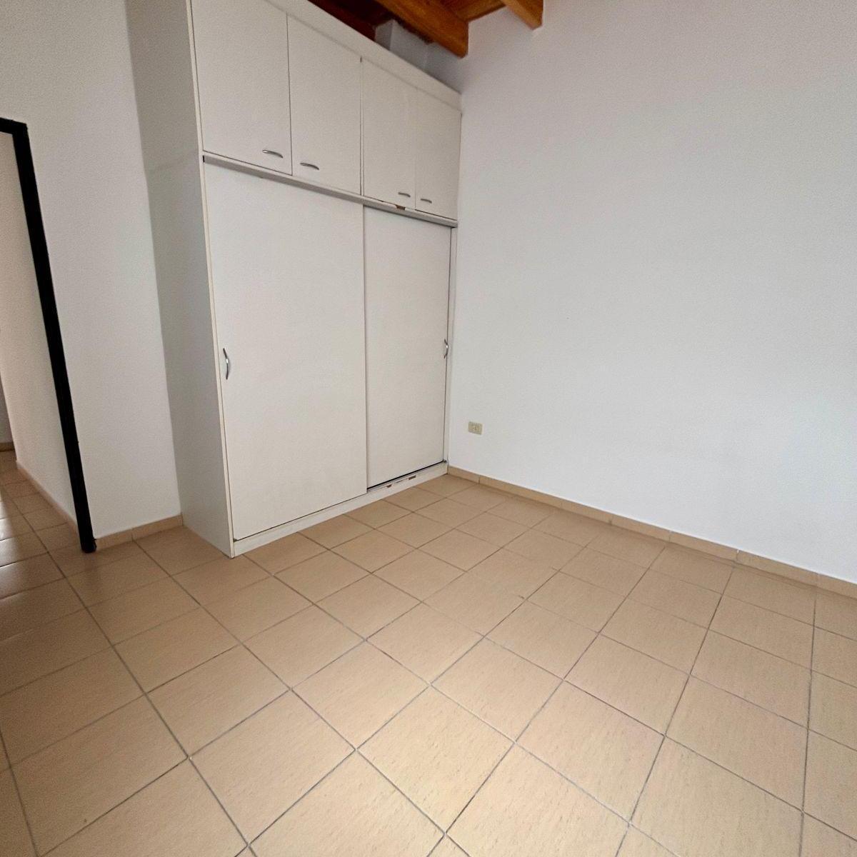 Vendo Departamento en Complejo Cerrado en Villa Nueva 4