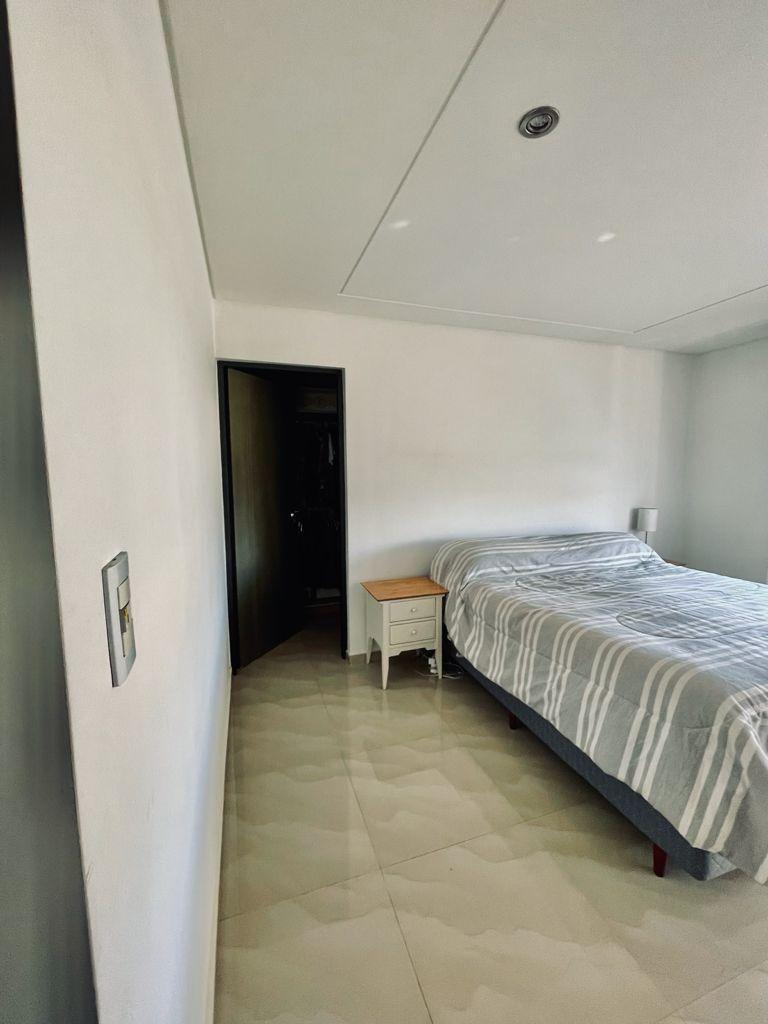 Se Vende Hermosa Casa en El Barrio Privado Haciendas de La Cruz 5