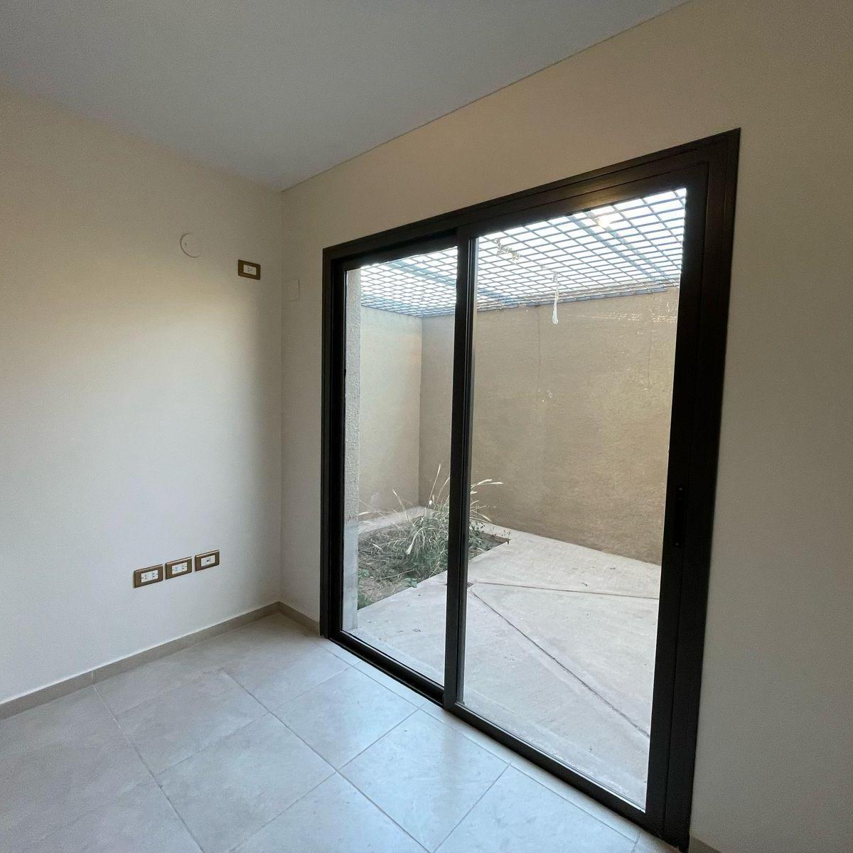 Vendemos Hermoso Departamento Apto Crédito en Guaymallén 1