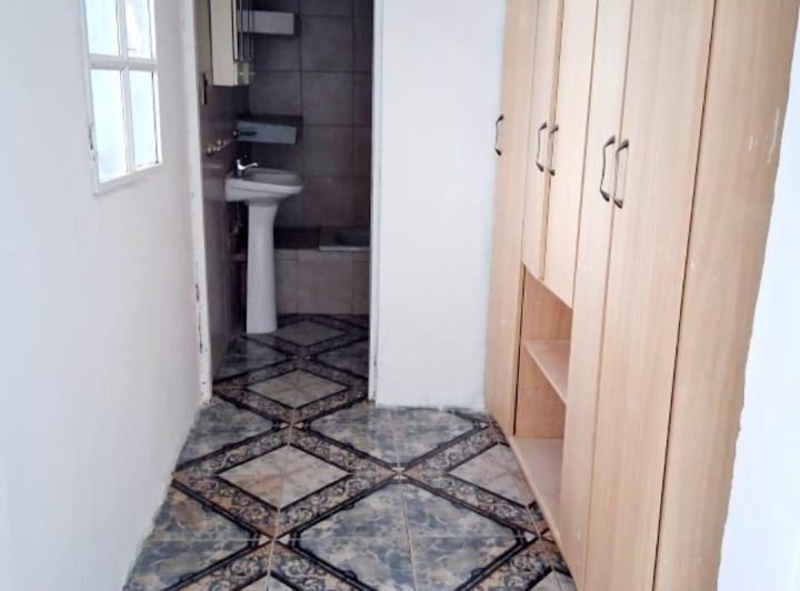 Alquilo departamento en barrio privado del challao 4