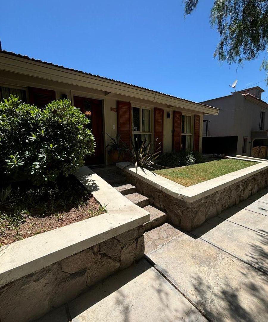 VENDEMOS/ALQUILAMOS CASA EN BARRIO DALVIAN APTA CRÉDITO