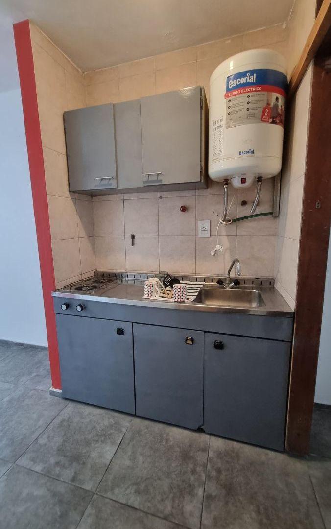 Foto de Vendemos departamento de 2 ambientes en pleno Microcentro de Mendoza, imagen 4