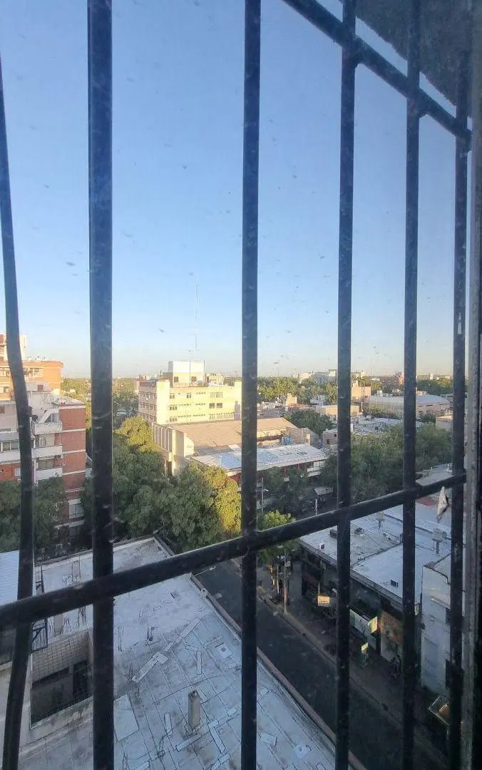 Vendemos departamento de 2 ambientes en pleno Microcentro de Mendoza 4