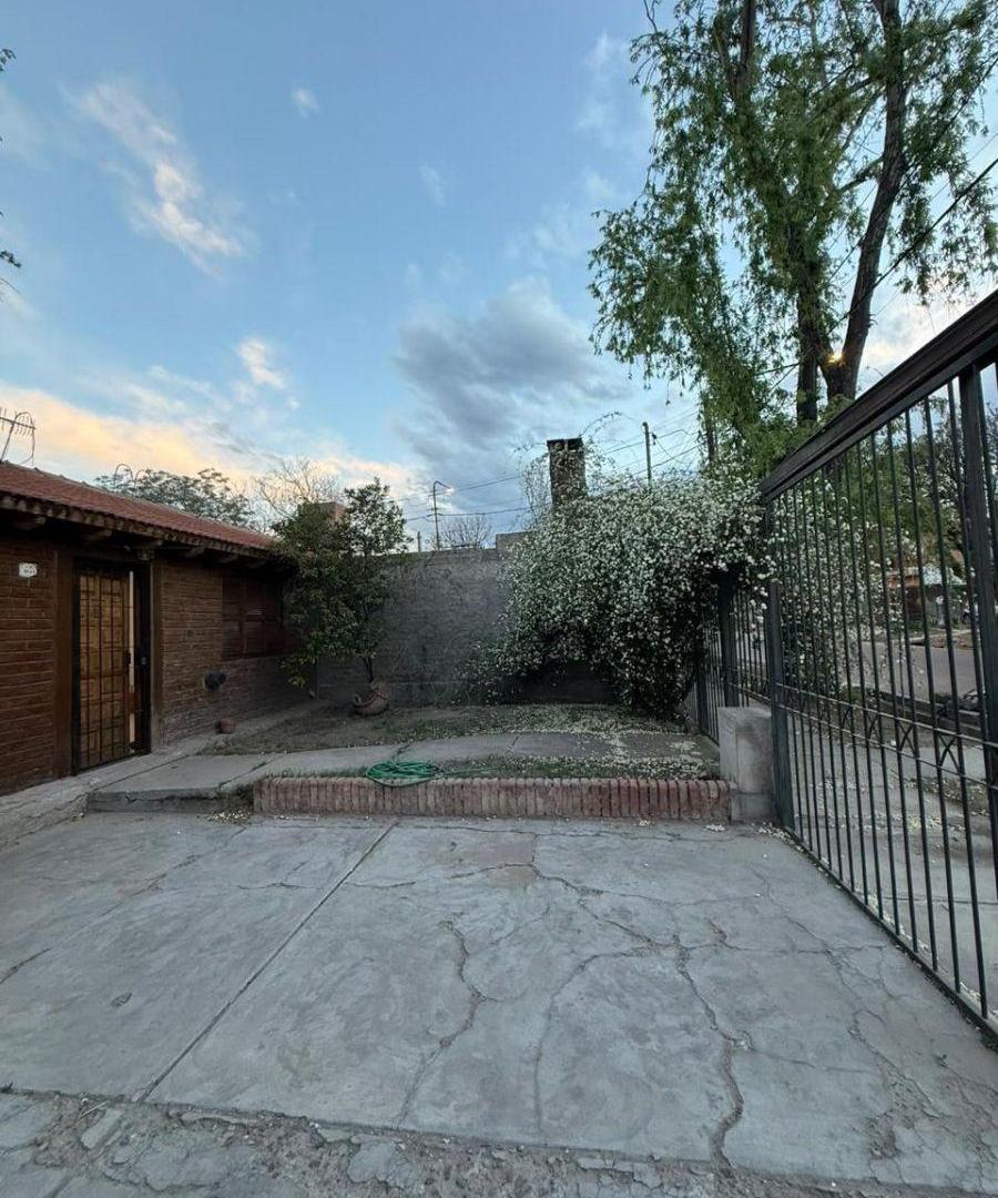 Foto de Alquilamos casa en barrio Viñas de Bermejo, imagen 3