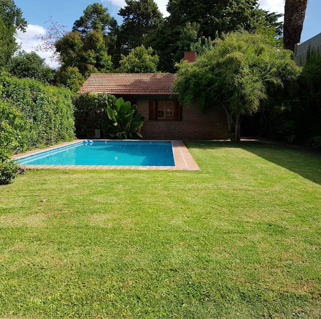 Cantisano Propiedades Vende Casa en Villa Castells, Chalet con 4 Dorm.! 5