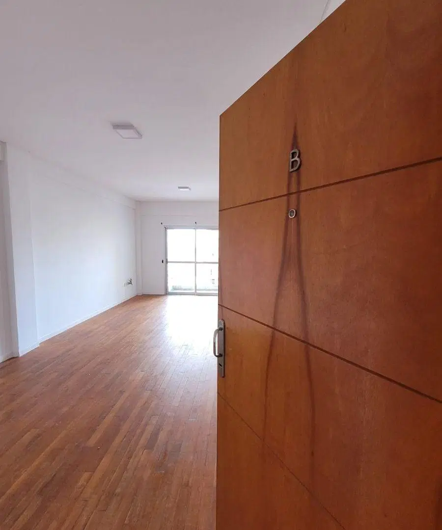Cantisano Propiedades VENDE DEPARTAMENTO 1 DORMITORIOCON COCHERA EN LA PLATA! 2