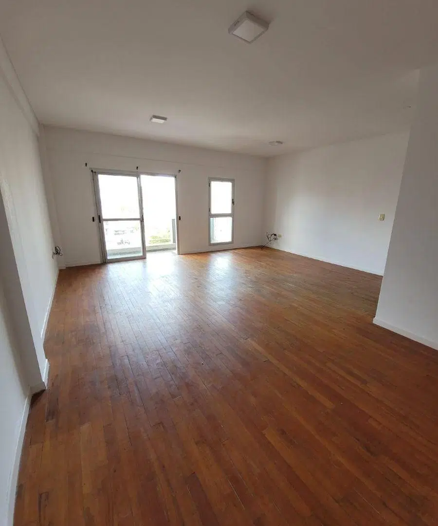 Cantisano Propiedades VENDE DEPARTAMENTO 1 DORMITORIOCON COCHERA EN LA PLATA! 4