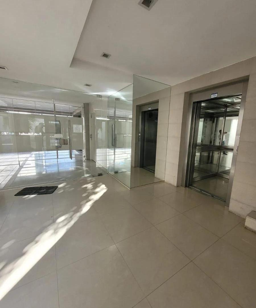 Foto de Departamento en alquiler de 1 dormitorio en La Plata! Calle 14 e/48 y 49, imagen 2