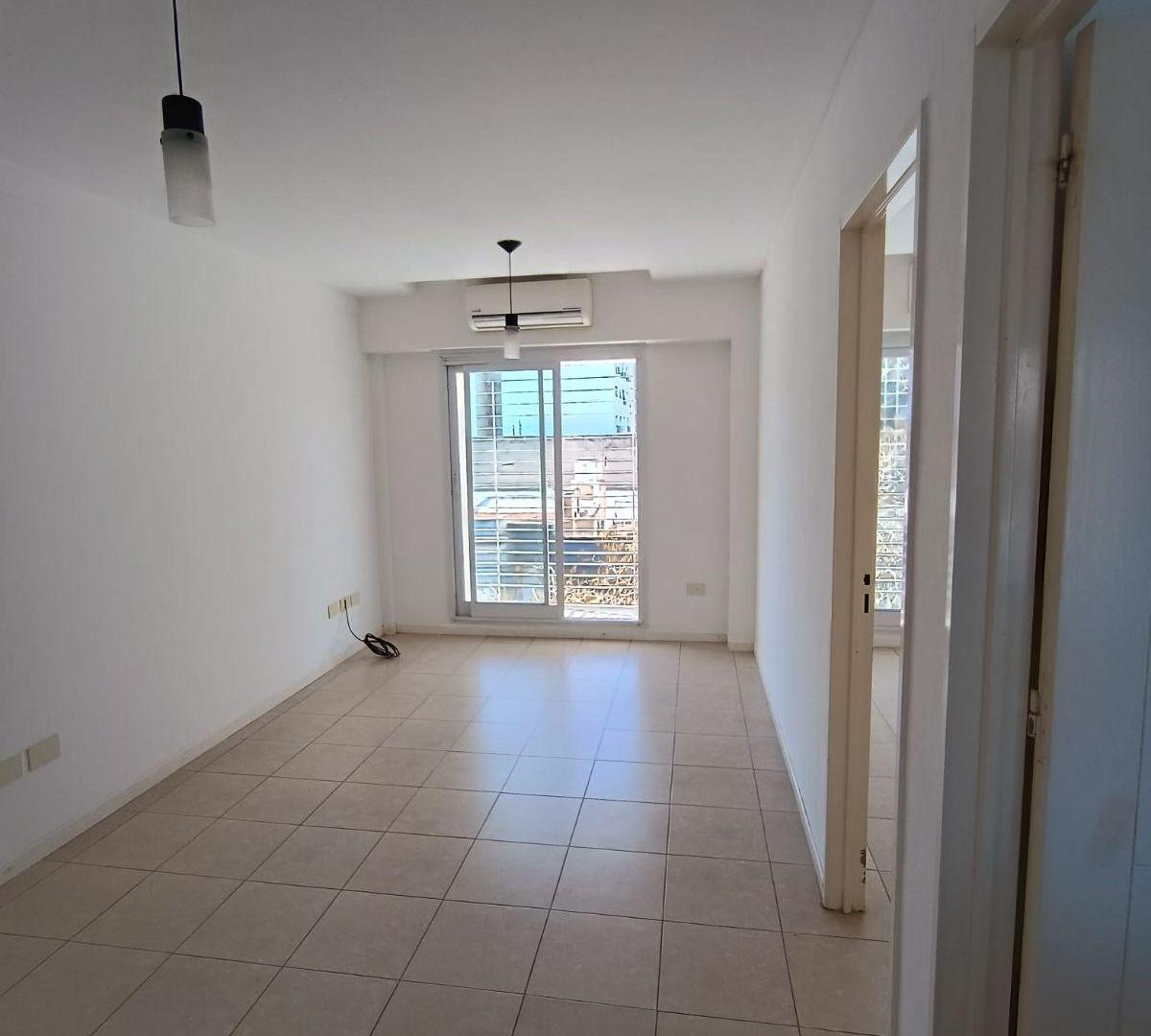 Foto de Departamento en alquiler de 1 dormitorio en La Plata! Calle 14 e/48 y 49, imagen 4