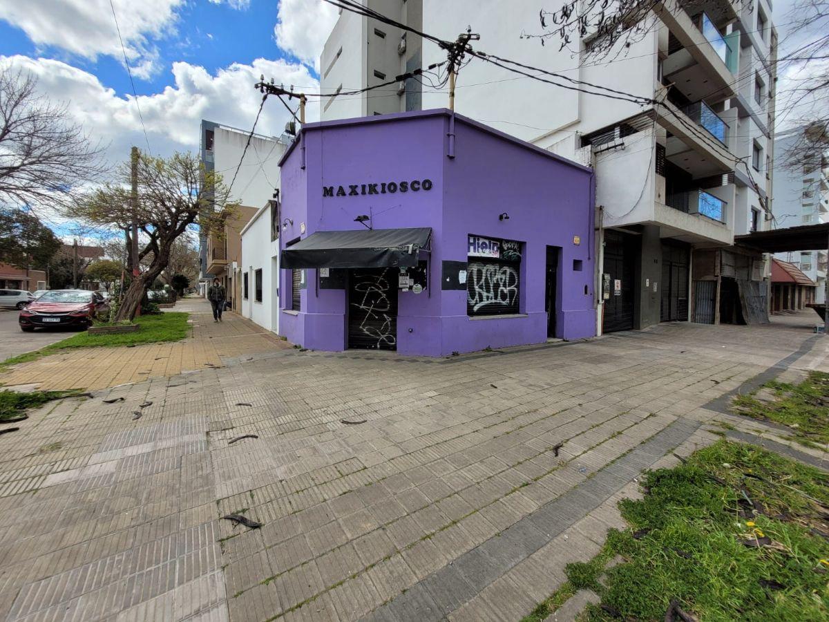 Foto de Local en alquiler en La Plata! Av.25 esquina 48!, imagen 1