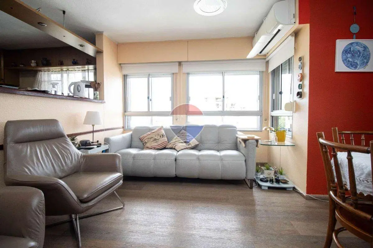 Venta apto 4 dormitorios, 3 baños y 2 cocheras 2