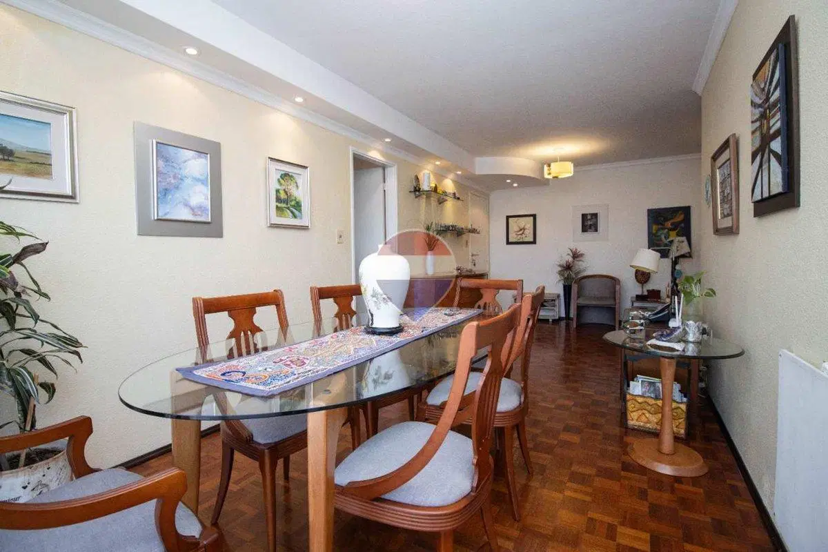 Venta apto 4 dormitorios, 3 baños y 2 cocheras 1