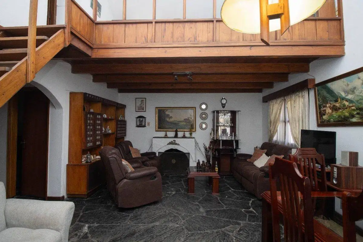 VENTA - LOMAS DE SOLYMAR - 2 CASAS en PADRON UNICO 2