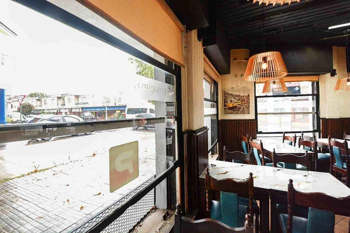ALQUILER LOCAL COMERCIAL JACINTO VERA GRAN ESQUINA 5