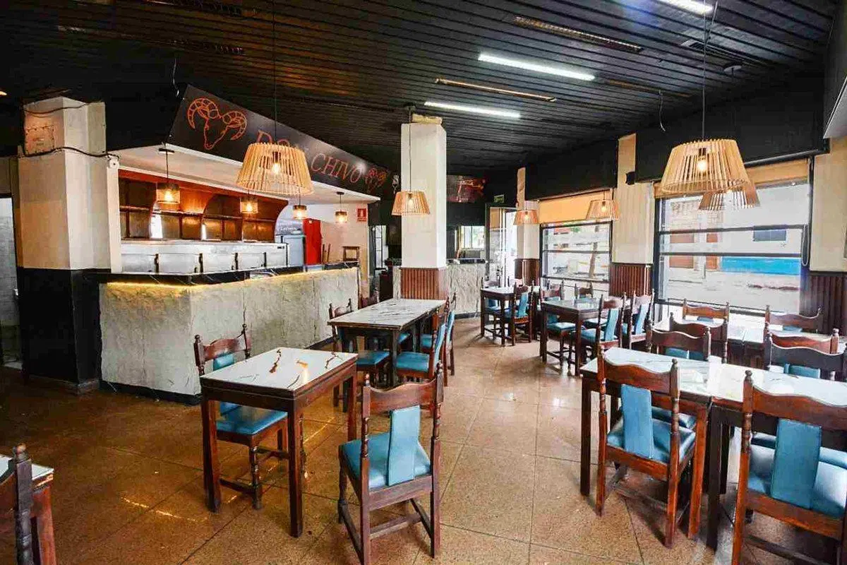 ALQUILER LOCAL COMERCIAL JACINTO VERA GRAN ESQUINA 4