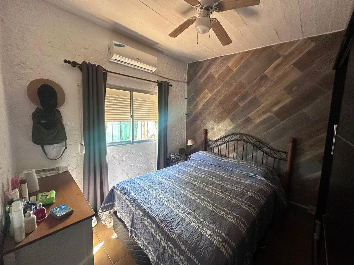 VENTA! ARAMINDA, 2 CASAS, DERECHOS POSESORIOS 8