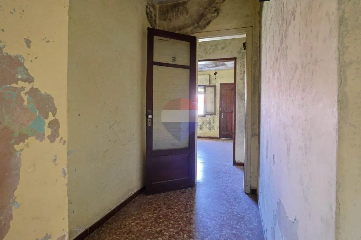 VENTA CASA 4 DORMITORIOS y GRAN TERRENO -COLÓN 2