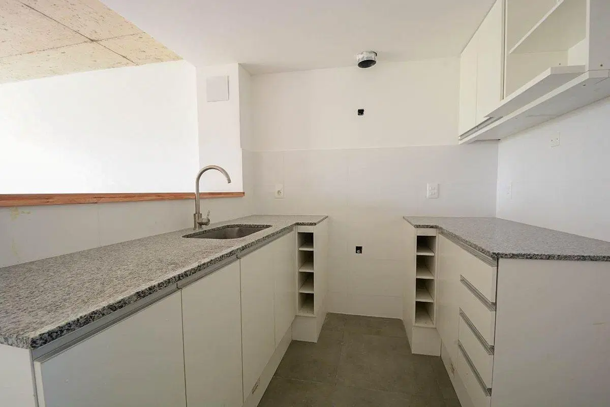 Apto a estrenar 1 dorm en Cordon con garaje 3