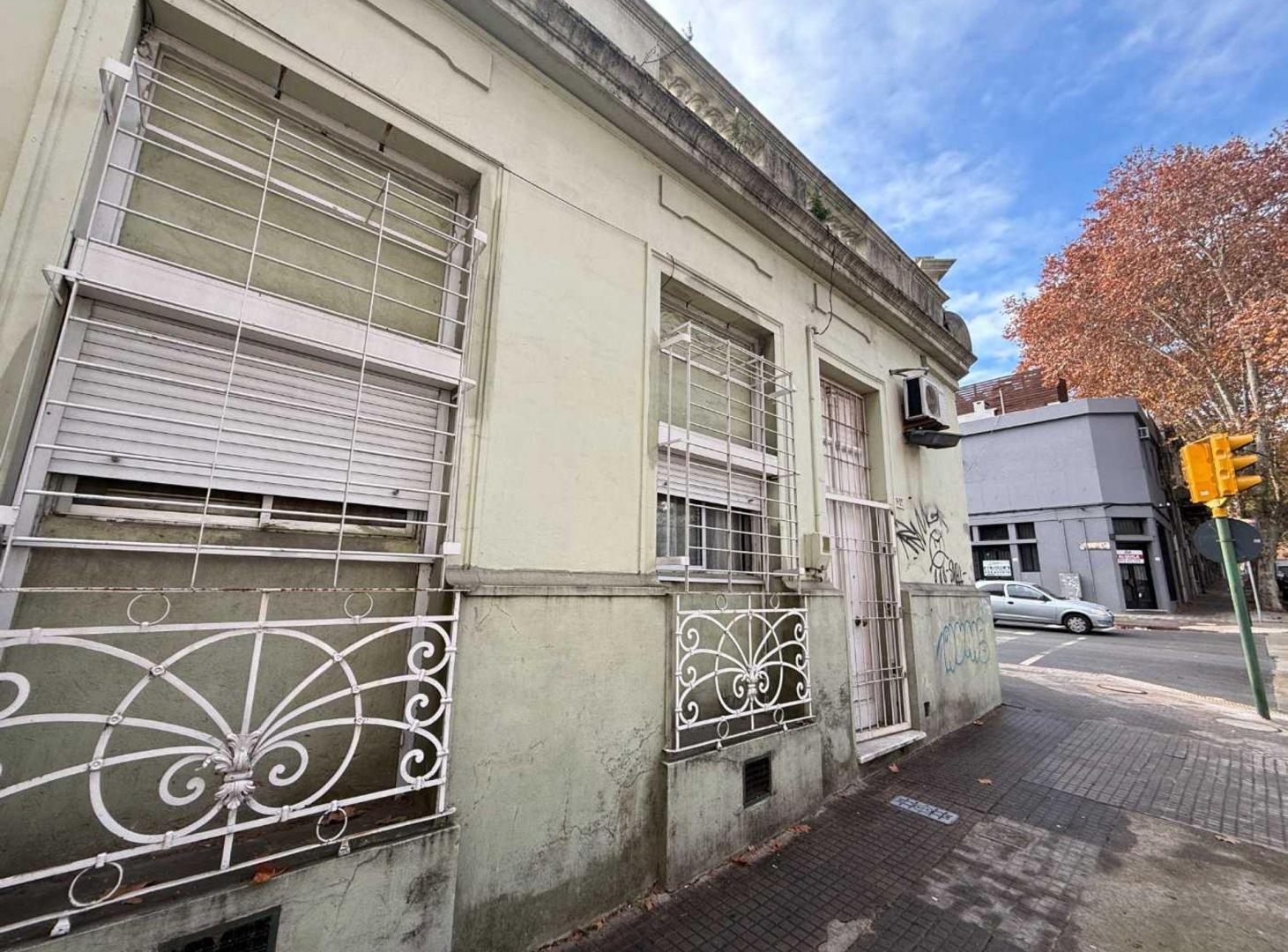 VENTA LOCAL COMERCIAL AGUADA EN ESQUINA