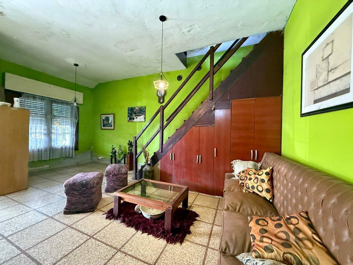 VENTA CASA LA TEJA 3 DORMITORIOS PATIO / BARBACOA