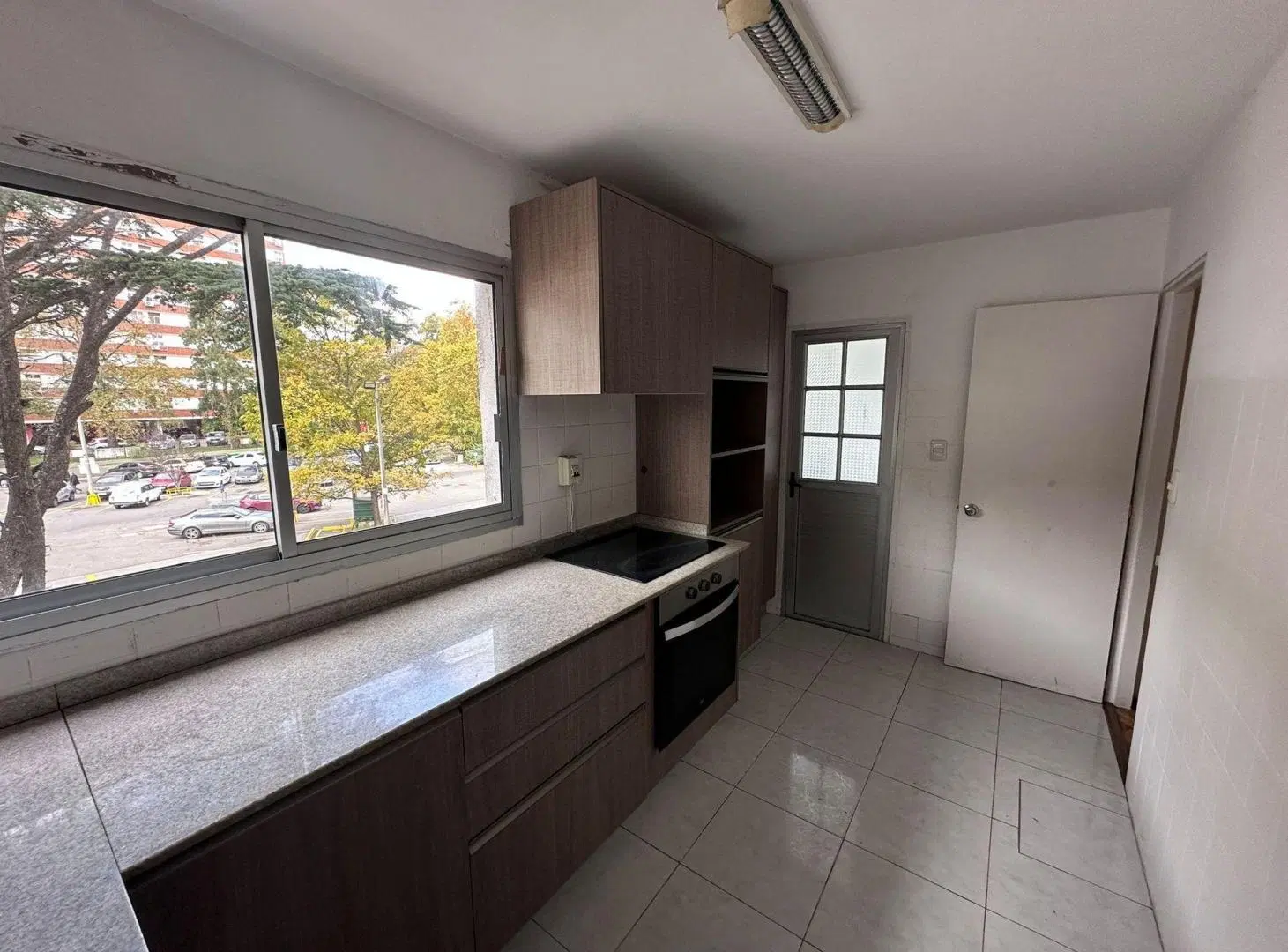 VENTA! APARTAMENTO 3 DORMITORIOS C/COCHERA, PRADO 5