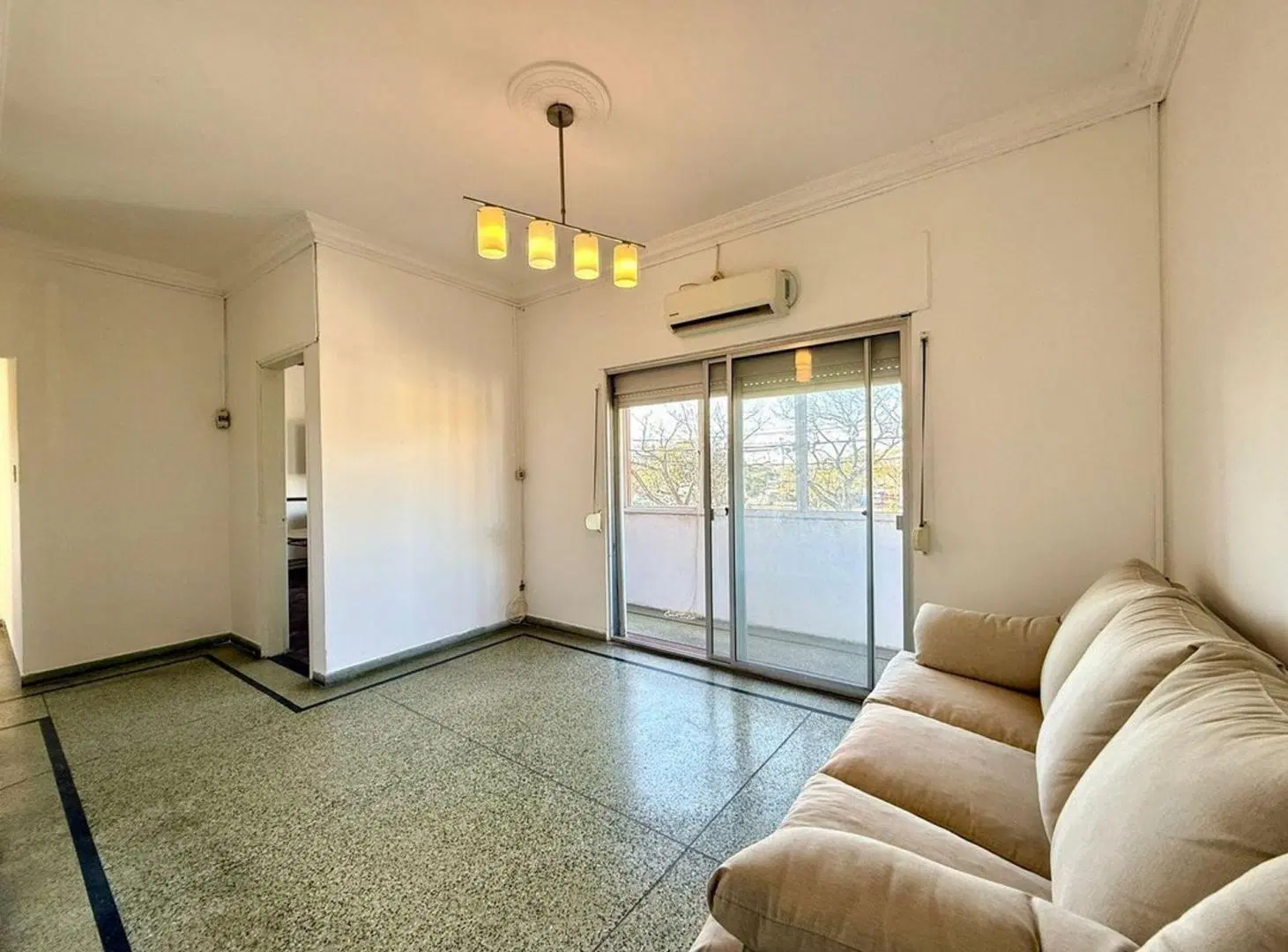 ALQUILER APARTAMENTO DUPLEX 2 DORMITORIOS. UNION 3
