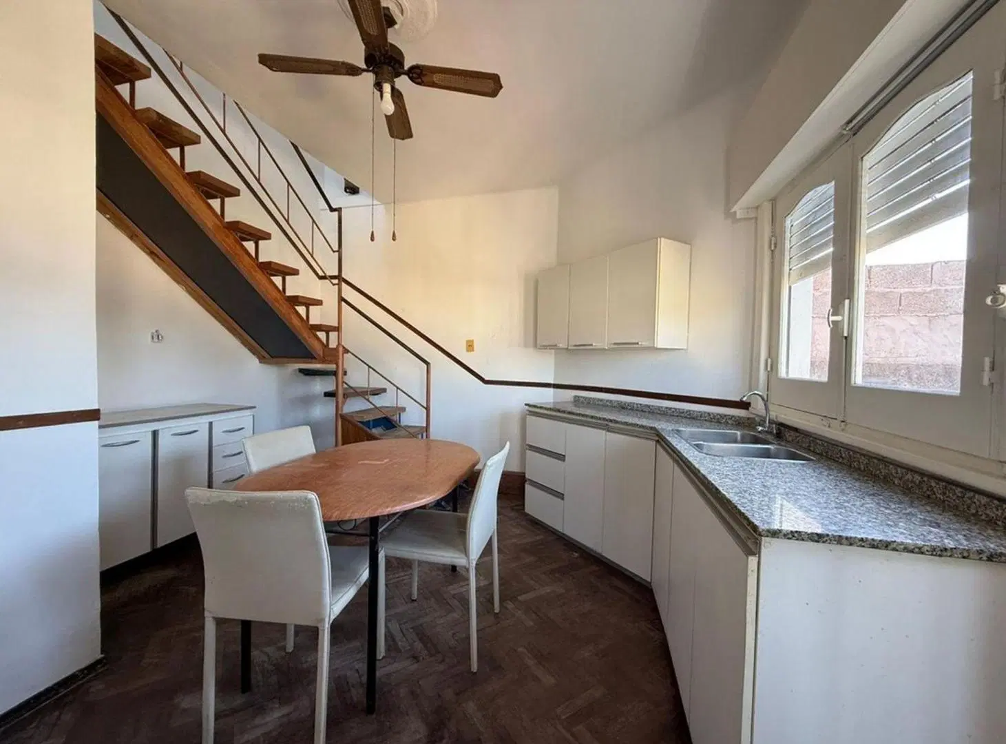 ALQUILER APARTAMENTO DUPLEX 2 DORMITORIOS. UNION 4