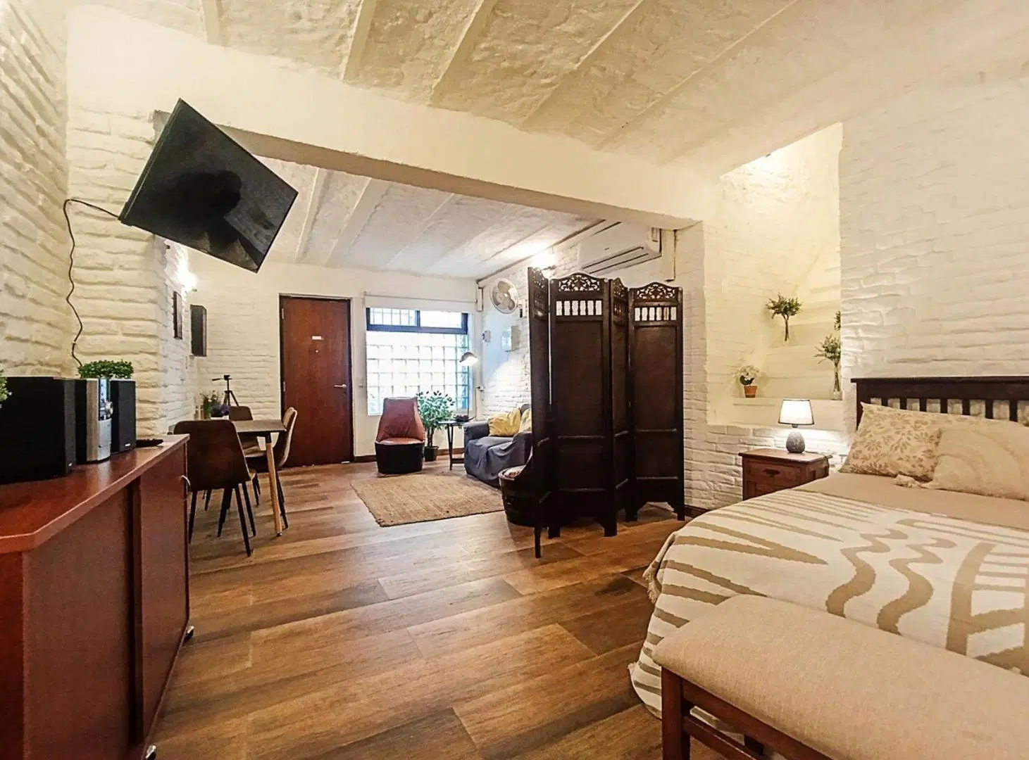 Apartamento Mono con muebles PB SIN GC Cordón 2
